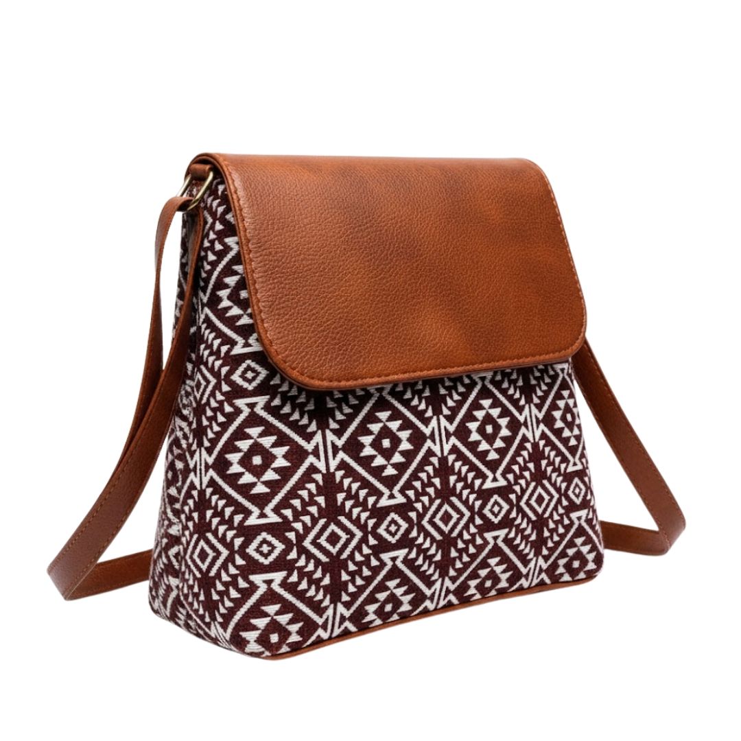 Stylish Leather Flap Sling Bag for Everyday Use 149